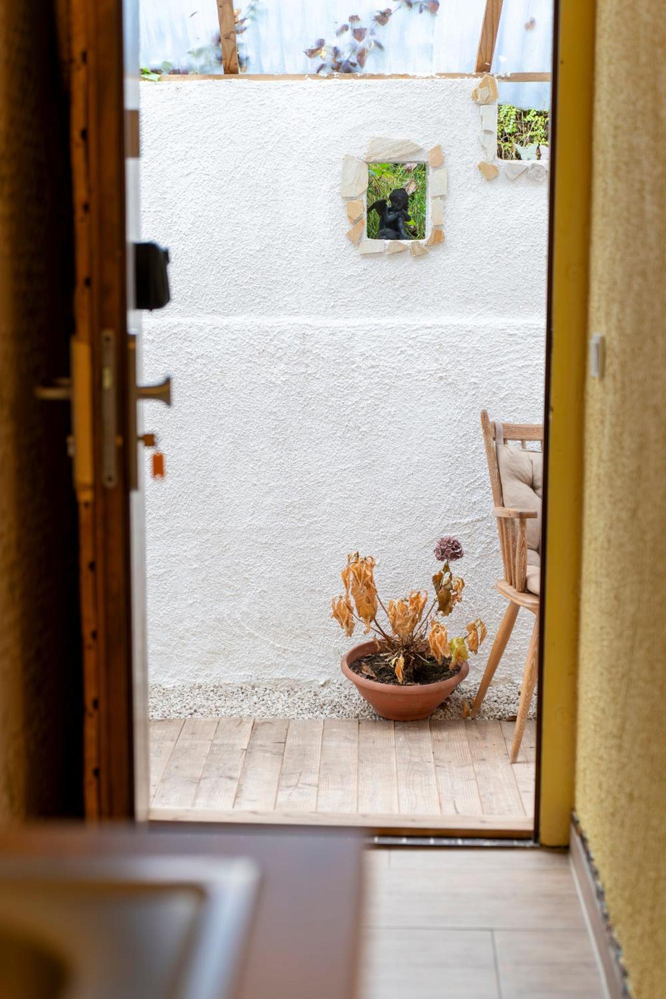 Marburg Apartment Pfiffige Luisa In Ruhiger Waldrandlage Mit Balkon Und Wintergarten ภายนอก รูปภาพ